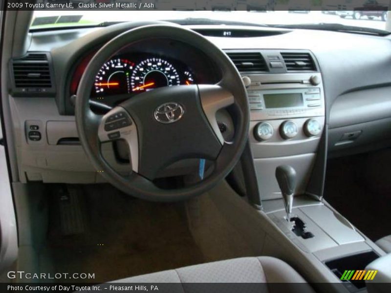 Classic Silver Metallic / Ash 2009 Toyota Camry LE