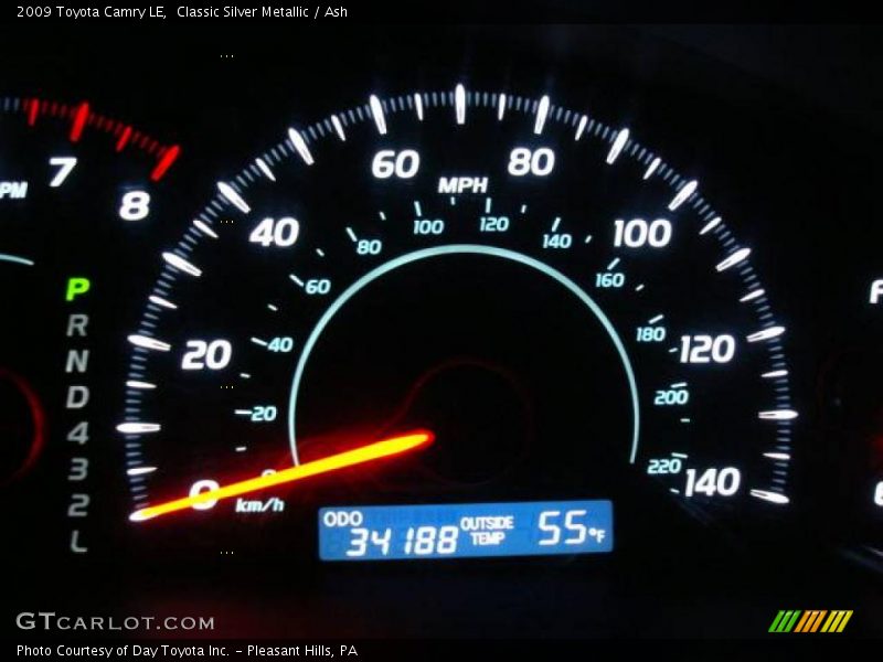 Classic Silver Metallic / Ash 2009 Toyota Camry LE