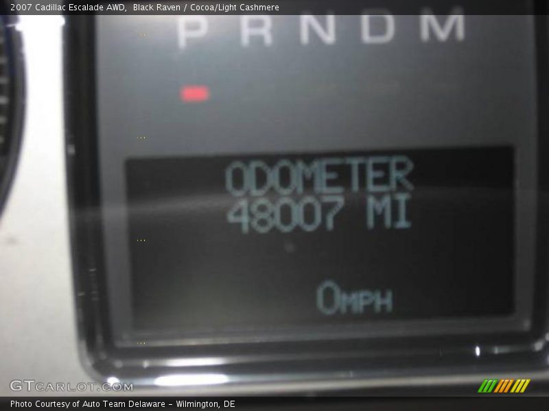 Black Raven / Cocoa/Light Cashmere 2007 Cadillac Escalade AWD