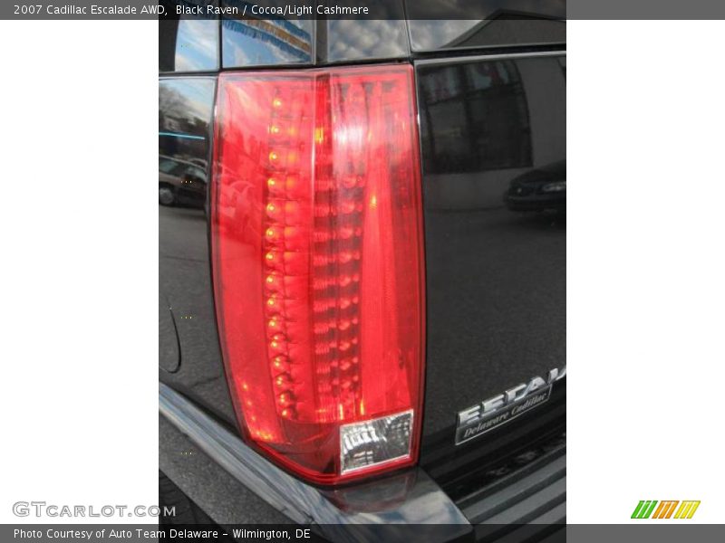 Black Raven / Cocoa/Light Cashmere 2007 Cadillac Escalade AWD