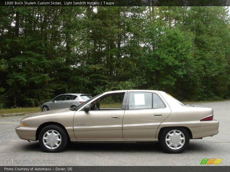 Light Sandrift Metallic / Taupe 1996 Buick Skylark Custom Sedan