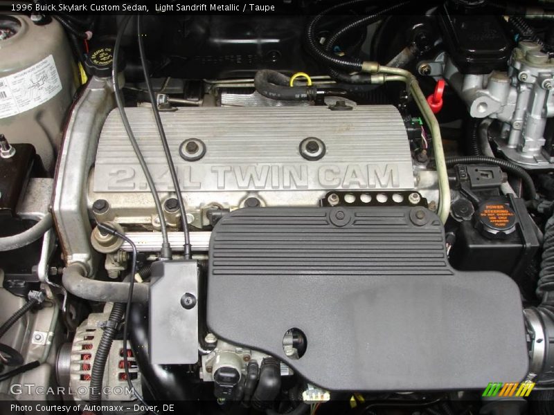 Light Sandrift Metallic / Taupe 1996 Buick Skylark Custom Sedan