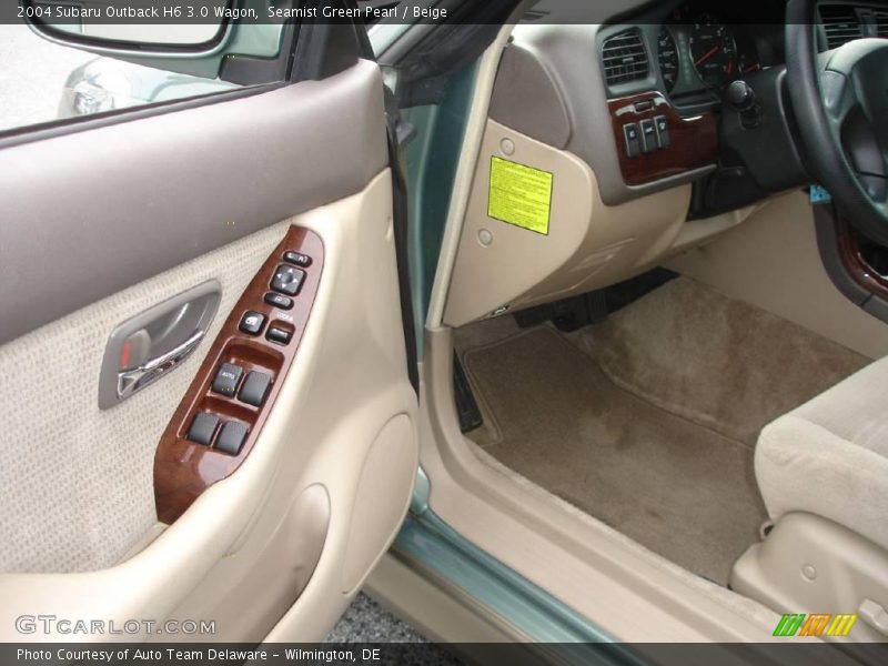 Seamist Green Pearl / Beige 2004 Subaru Outback H6 3.0 Wagon