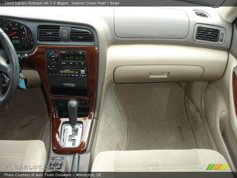 Seamist Green Pearl / Beige 2004 Subaru Outback H6 3.0 Wagon