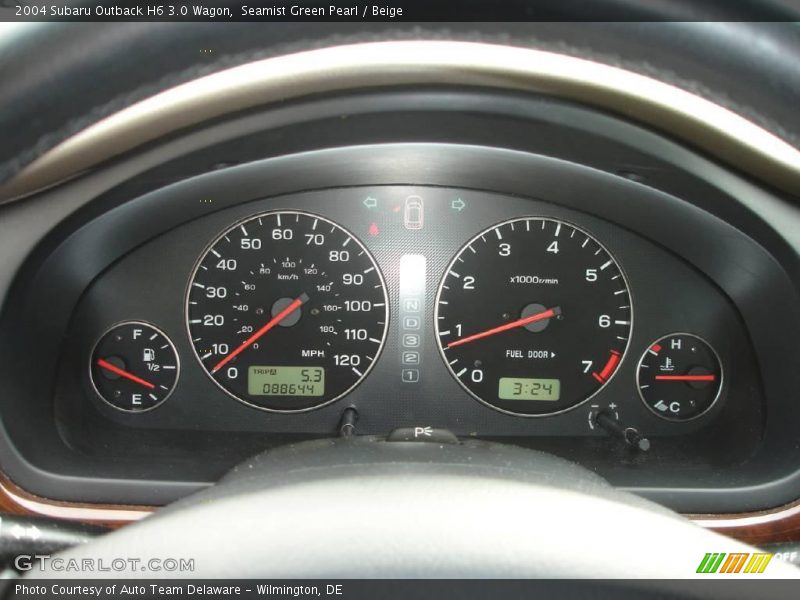 Seamist Green Pearl / Beige 2004 Subaru Outback H6 3.0 Wagon