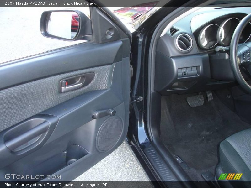 Black Mica / Black 2007 Mazda MAZDA3 i Sedan