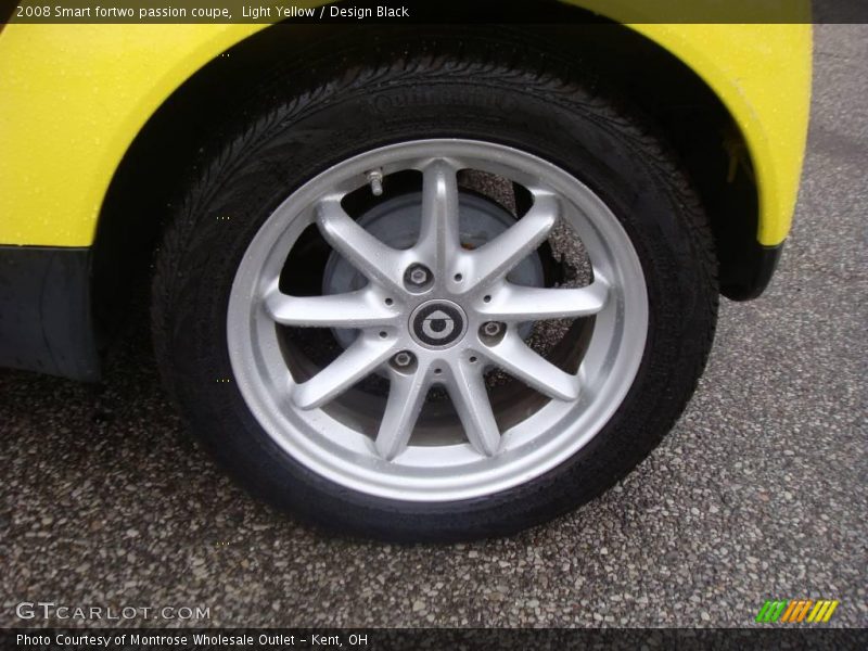 Light Yellow / Design Black 2008 Smart fortwo passion coupe
