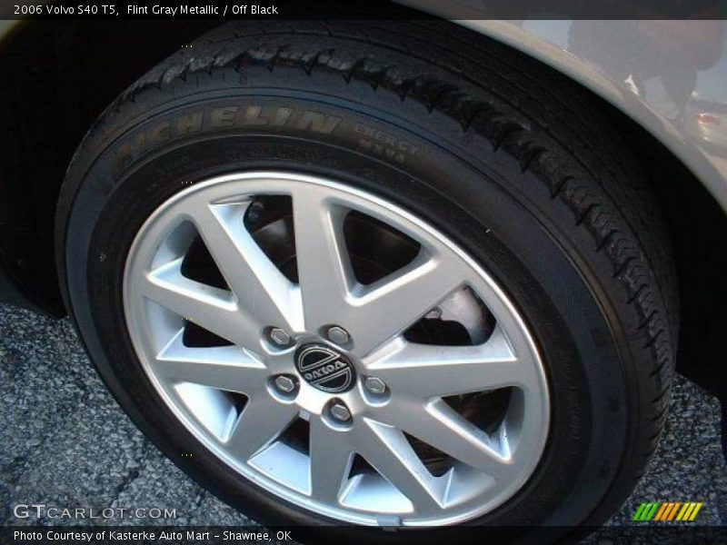 Flint Gray Metallic / Off Black 2006 Volvo S40 T5
