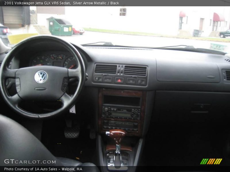 Silver Arrow Metallic / Black 2001 Volkswagen Jetta GLX VR6 Sedan