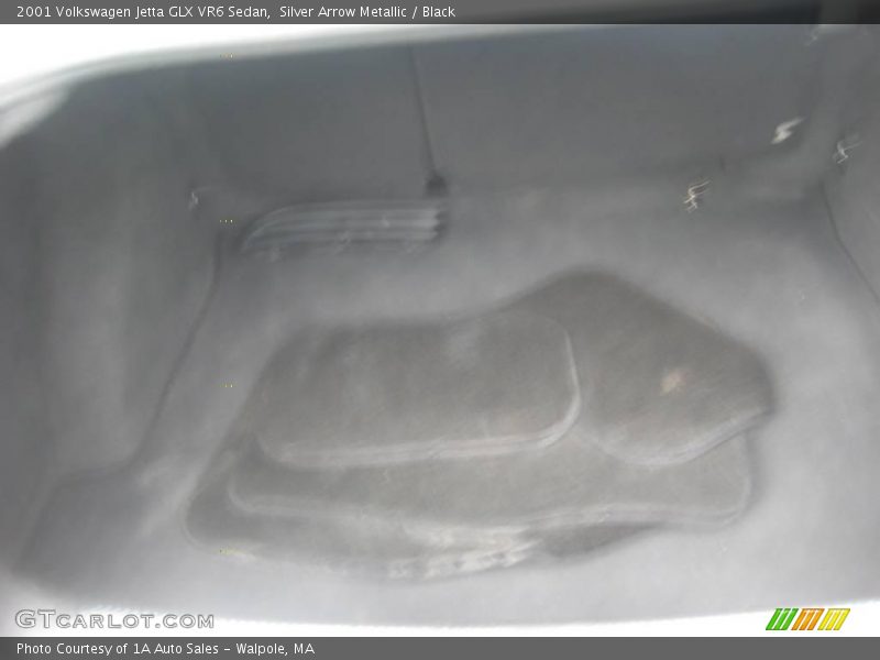 Silver Arrow Metallic / Black 2001 Volkswagen Jetta GLX VR6 Sedan