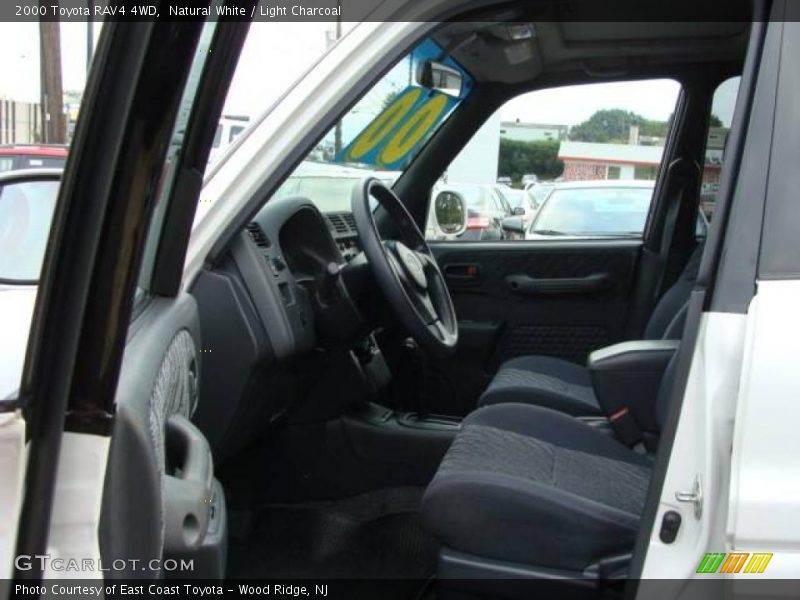 Natural White / Light Charcoal 2000 Toyota RAV4 4WD