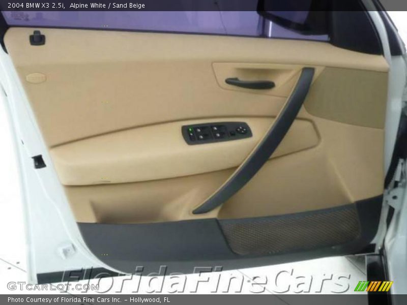 Alpine White / Sand Beige 2004 BMW X3 2.5i