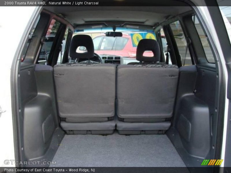 Natural White / Light Charcoal 2000 Toyota RAV4 4WD