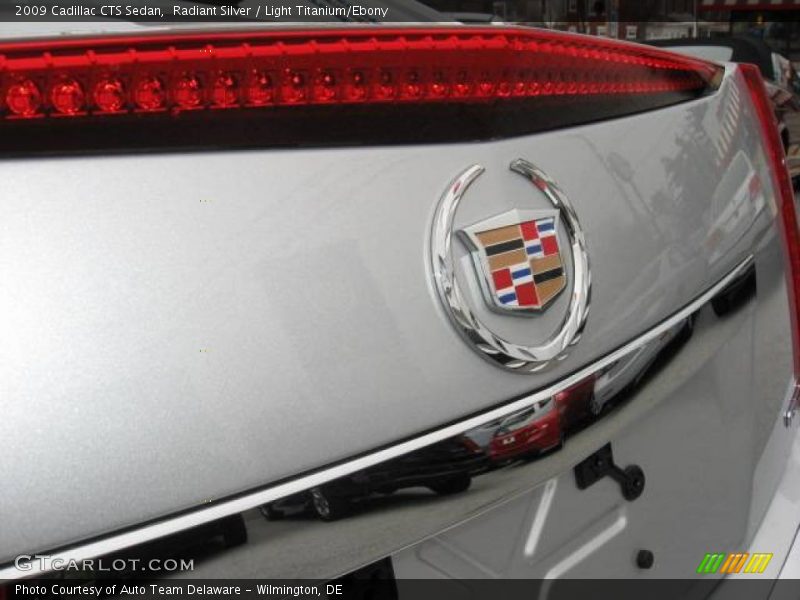 Radiant Silver / Light Titanium/Ebony 2009 Cadillac CTS Sedan