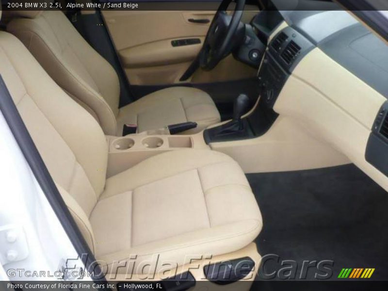 Alpine White / Sand Beige 2004 BMW X3 2.5i