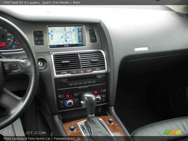 Quartz Grey Metallic / Black 2007 Audi Q7 4.2 quattro