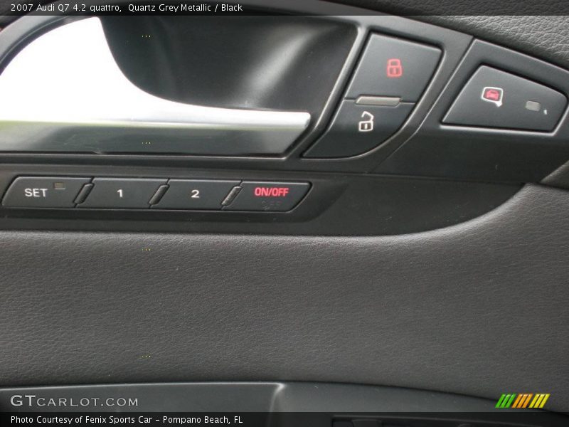 Quartz Grey Metallic / Black 2007 Audi Q7 4.2 quattro