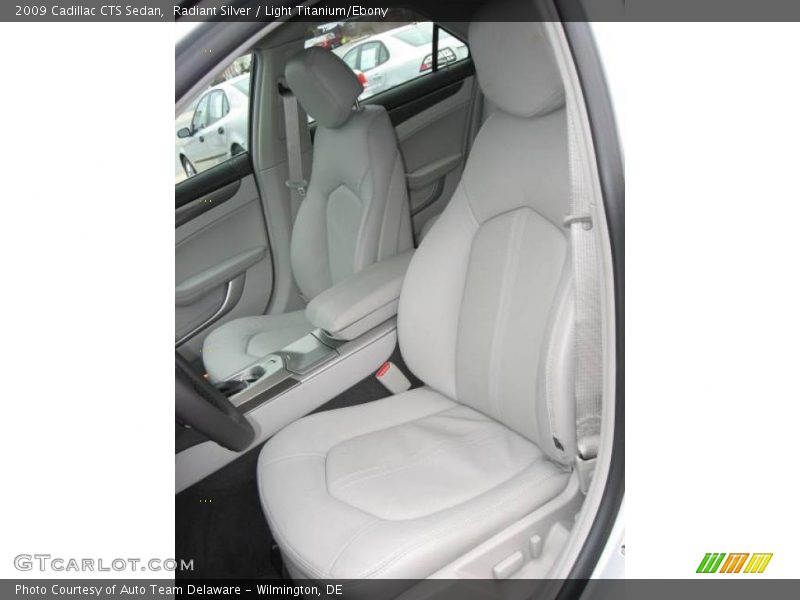 Radiant Silver / Light Titanium/Ebony 2009 Cadillac CTS Sedan