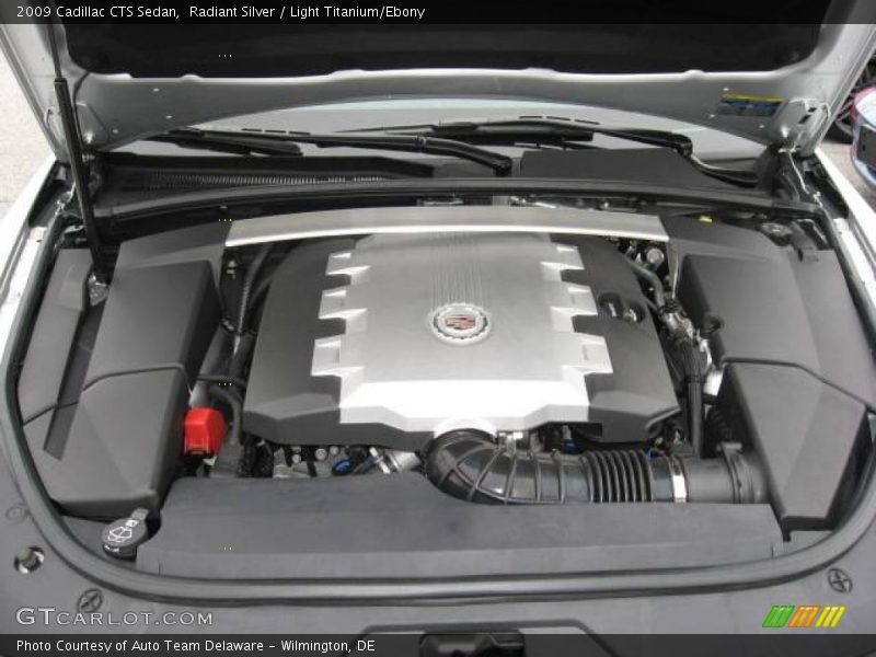 Radiant Silver / Light Titanium/Ebony 2009 Cadillac CTS Sedan