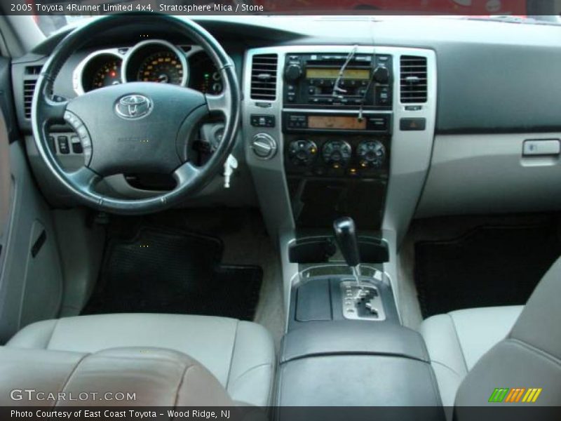 Stratosphere Mica / Stone 2005 Toyota 4Runner Limited 4x4