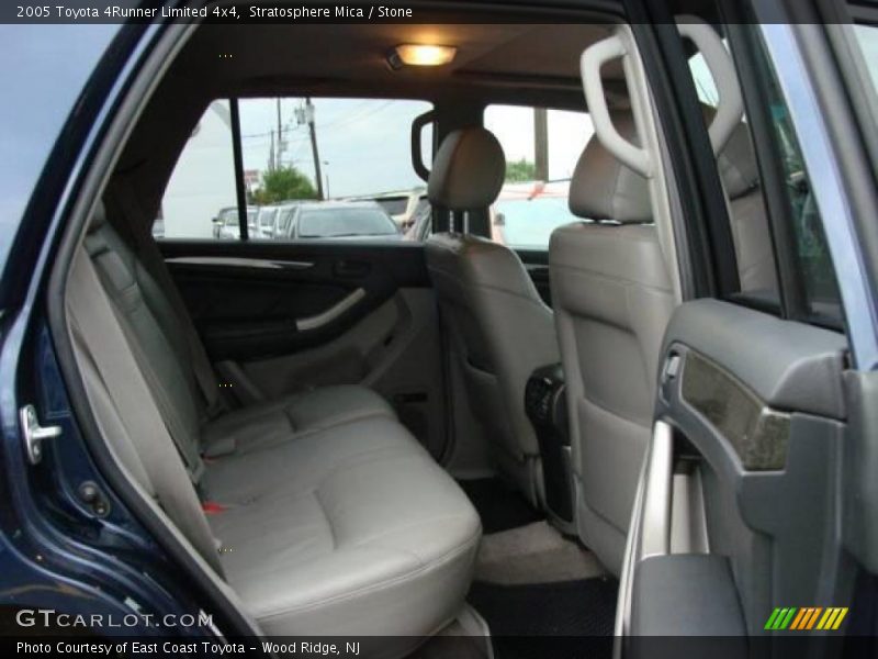 Stratosphere Mica / Stone 2005 Toyota 4Runner Limited 4x4