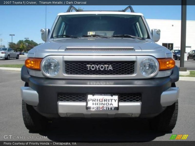 Titanium Metallic / Dark Charcoal 2007 Toyota FJ Cruiser