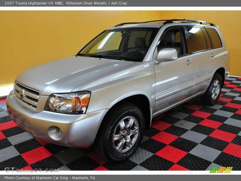 Millenium Silver Metallic / Ash Gray 2007 Toyota Highlander V6 4WD
