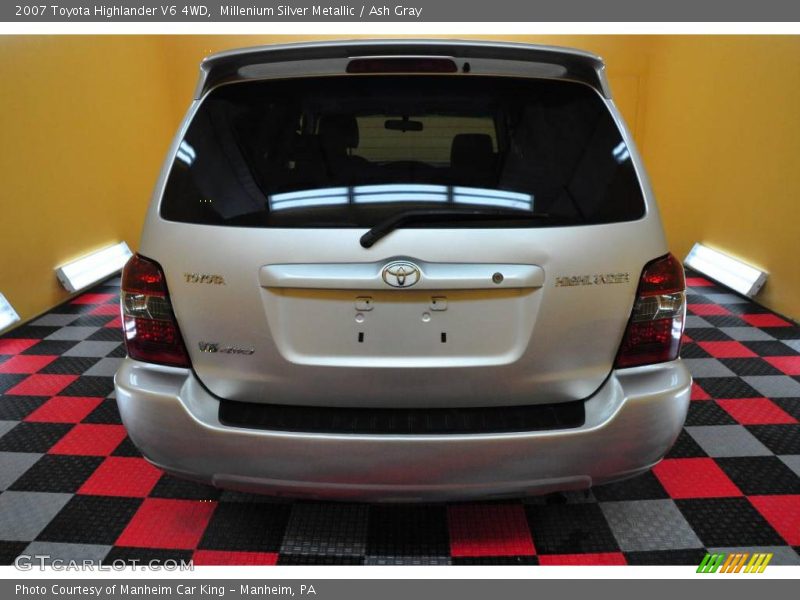 Millenium Silver Metallic / Ash Gray 2007 Toyota Highlander V6 4WD