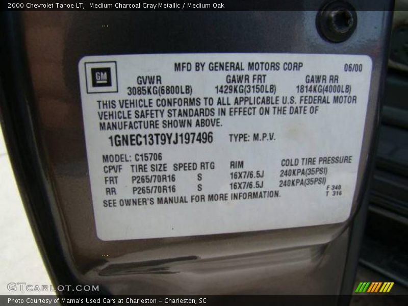 Medium Charcoal Gray Metallic / Medium Oak 2000 Chevrolet Tahoe LT