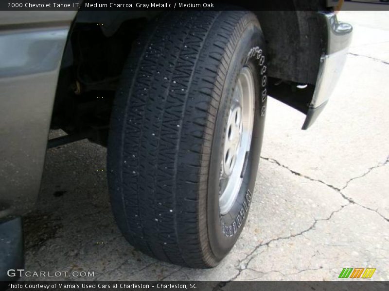 Medium Charcoal Gray Metallic / Medium Oak 2000 Chevrolet Tahoe LT