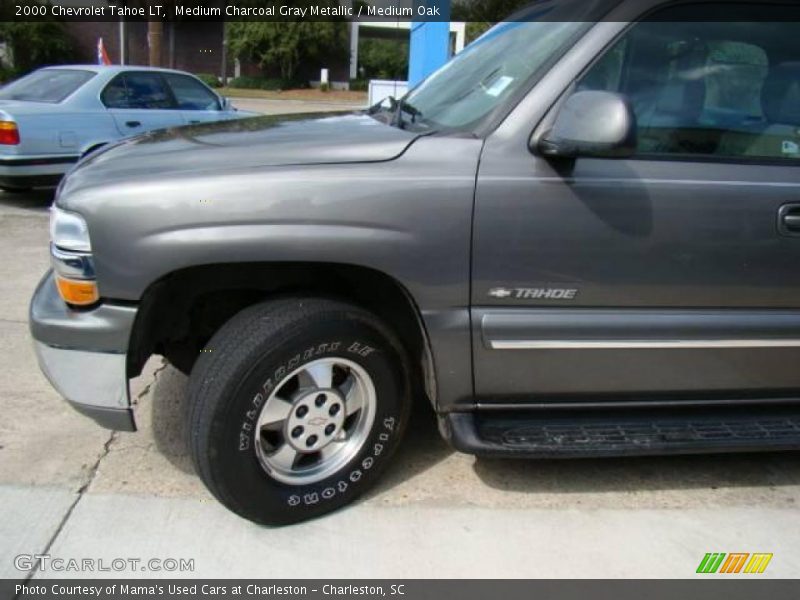 Medium Charcoal Gray Metallic / Medium Oak 2000 Chevrolet Tahoe LT