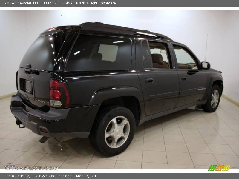 Black / Light Cashmere 2004 Chevrolet TrailBlazer EXT LT 4x4