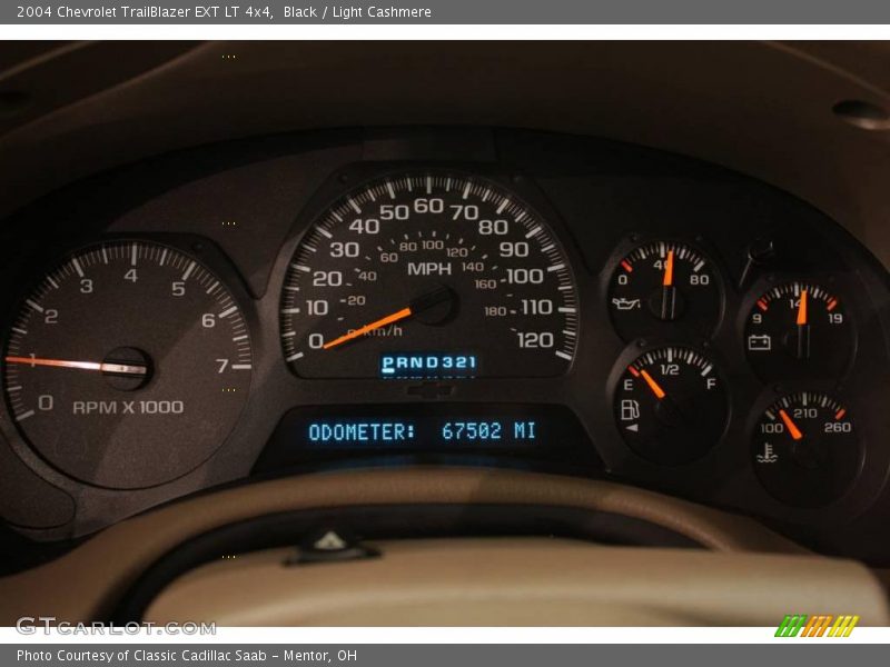 Black / Light Cashmere 2004 Chevrolet TrailBlazer EXT LT 4x4