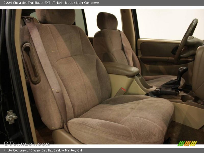 Black / Light Cashmere 2004 Chevrolet TrailBlazer EXT LT 4x4