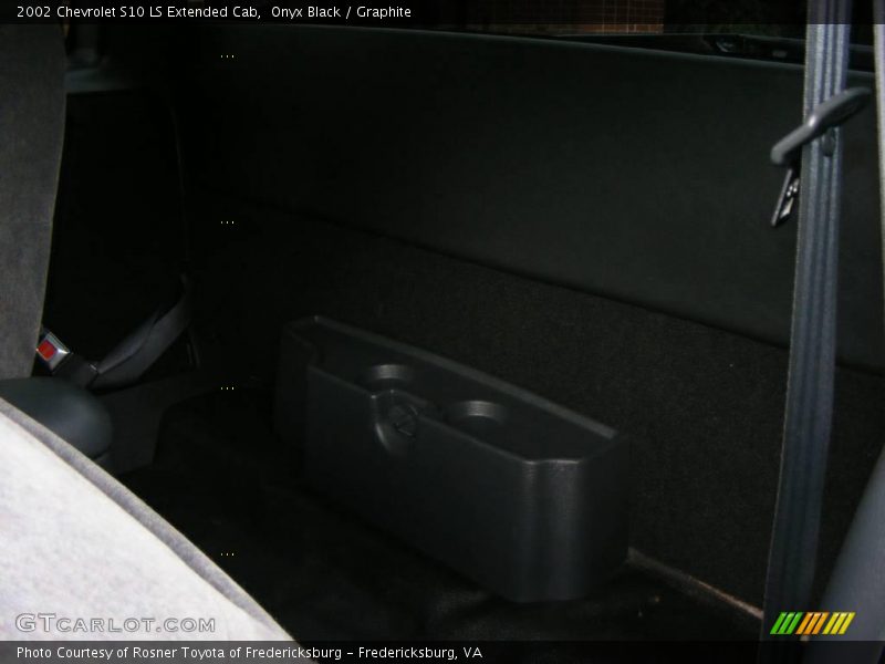 Onyx Black / Graphite 2002 Chevrolet S10 LS Extended Cab