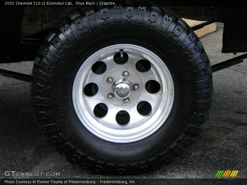 Onyx Black / Graphite 2002 Chevrolet S10 LS Extended Cab