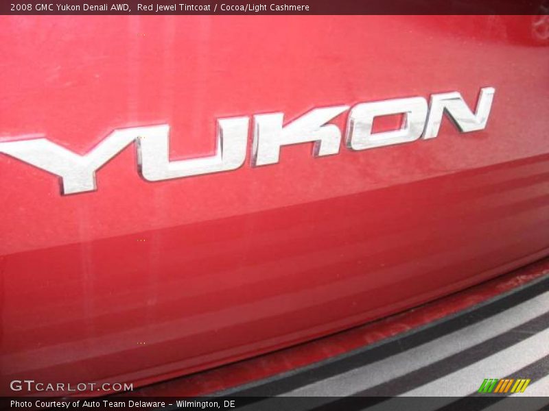 Red Jewel Tintcoat / Cocoa/Light Cashmere 2008 GMC Yukon Denali AWD