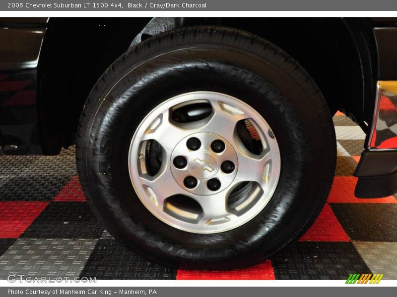 Black / Gray/Dark Charcoal 2006 Chevrolet Suburban LT 1500 4x4