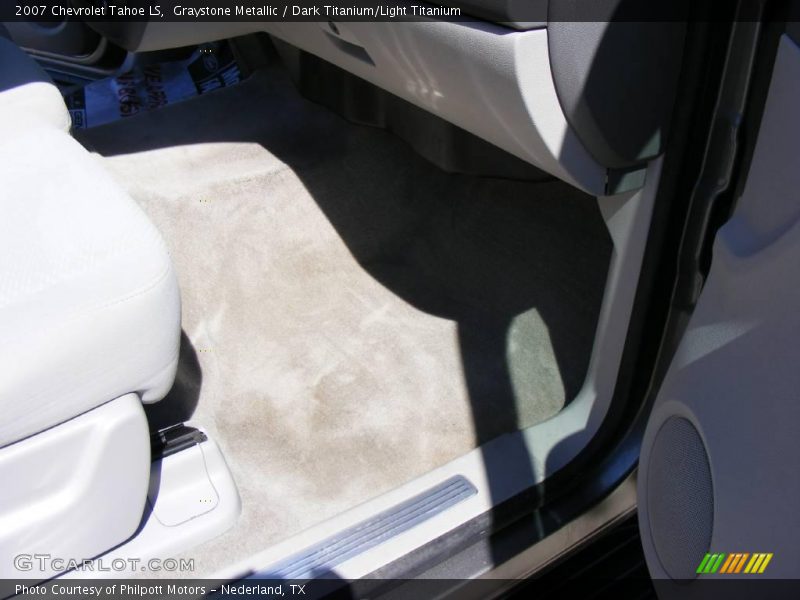 Graystone Metallic / Dark Titanium/Light Titanium 2007 Chevrolet Tahoe LS