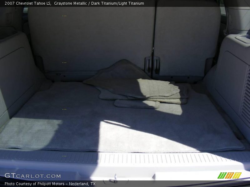 Graystone Metallic / Dark Titanium/Light Titanium 2007 Chevrolet Tahoe LS