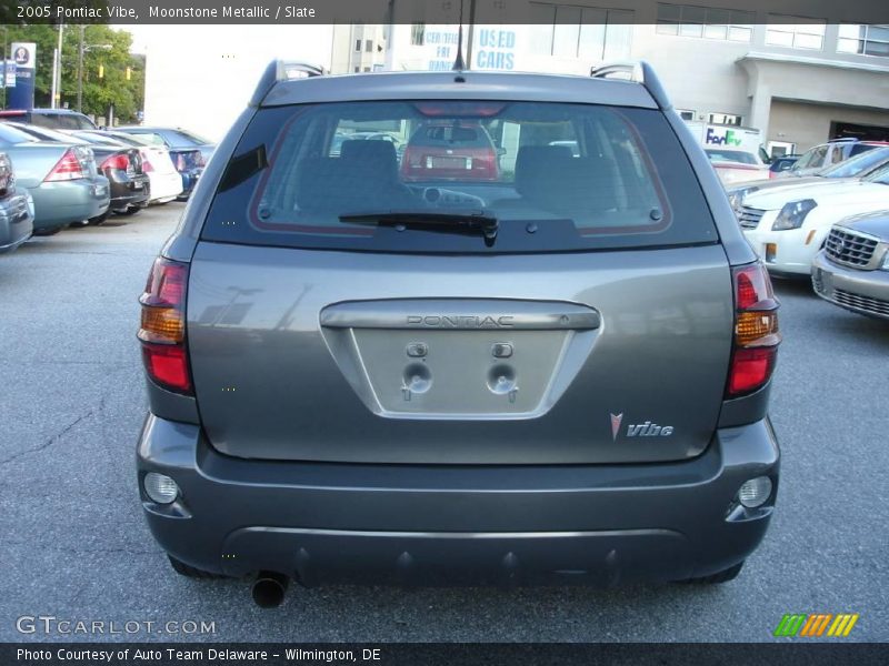 Moonstone Metallic / Slate 2005 Pontiac Vibe