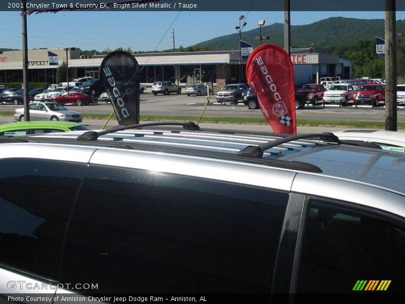 Bright Silver Metallic / Taupe 2001 Chrysler Town & Country EX