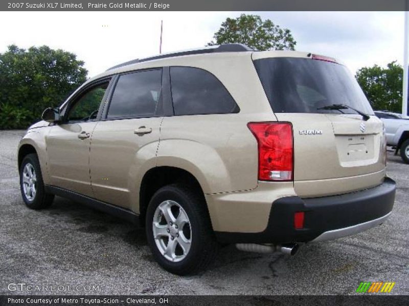 Prairie Gold Metallic / Beige 2007 Suzuki XL7 Limited