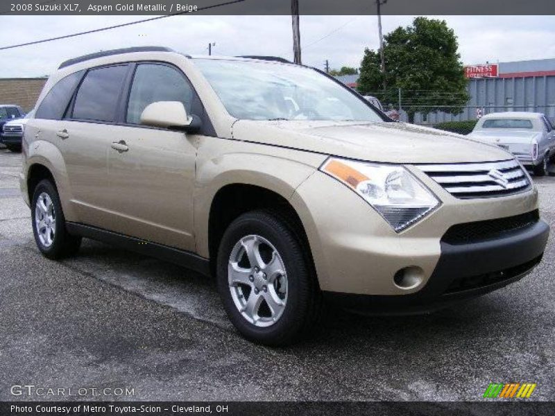 Aspen Gold Metallic / Beige 2008 Suzuki XL7