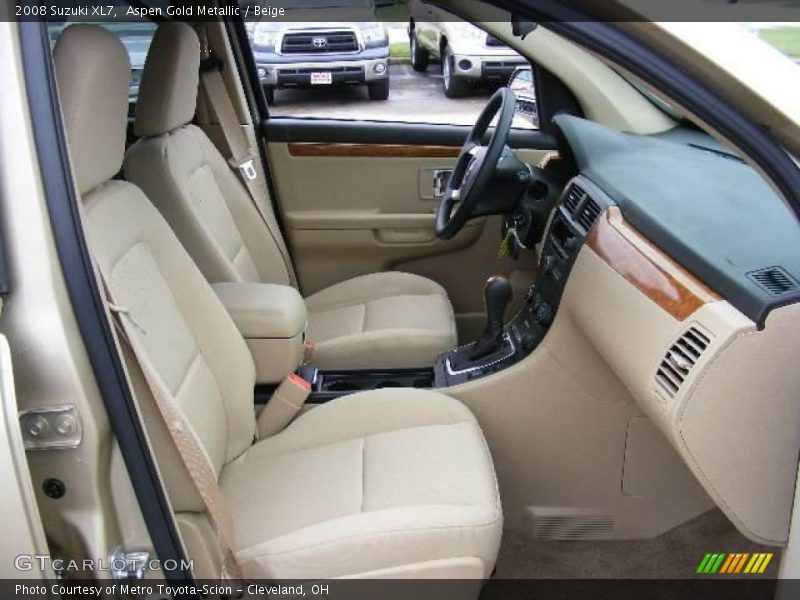Aspen Gold Metallic / Beige 2008 Suzuki XL7