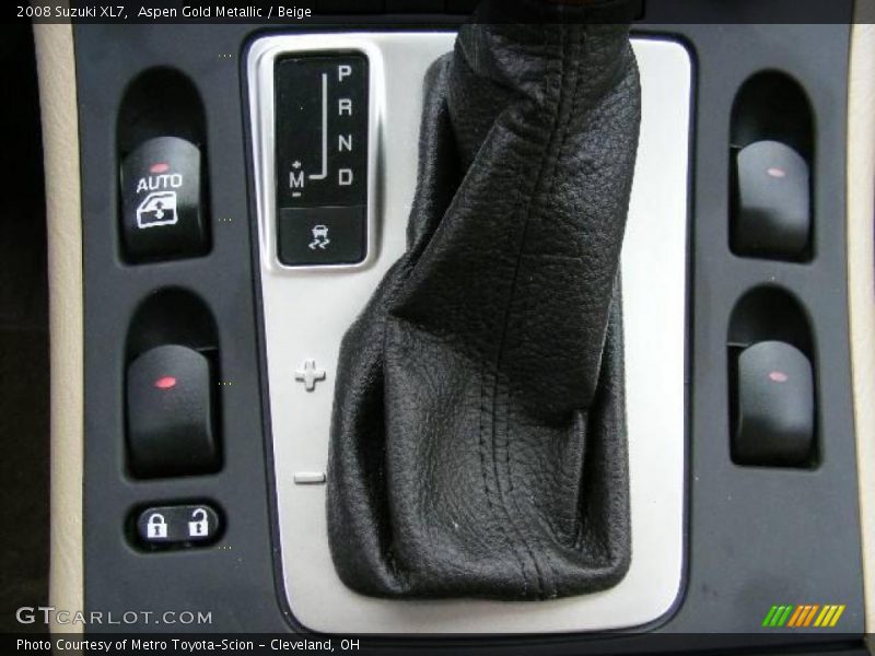 Aspen Gold Metallic / Beige 2008 Suzuki XL7