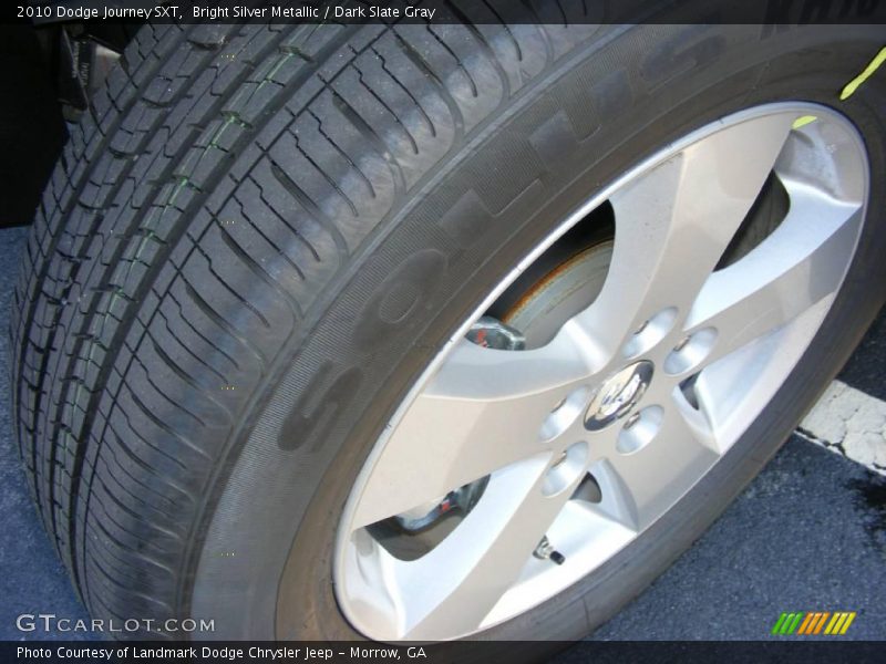 Bright Silver Metallic / Dark Slate Gray 2010 Dodge Journey SXT