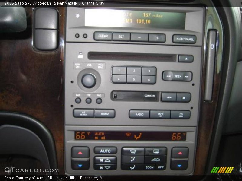 Silver Metallic / Granite Gray 2005 Saab 9-5 Arc Sedan