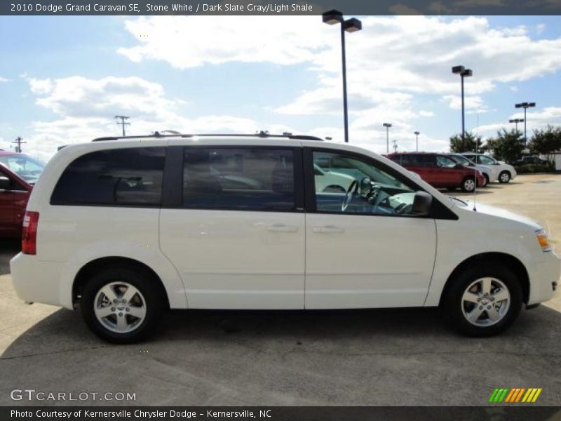 Stone White / Dark Slate Gray/Light Shale 2010 Dodge Grand Caravan SE