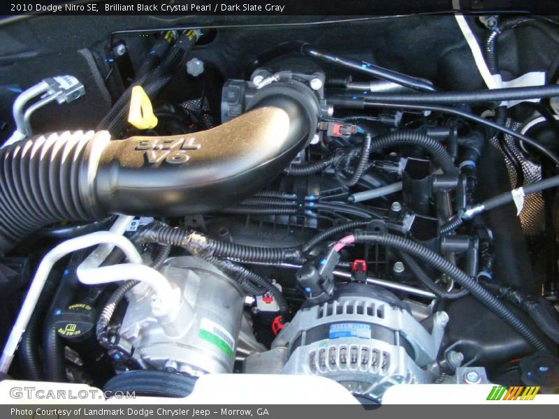 Brilliant Black Crystal Pearl / Dark Slate Gray 2010 Dodge Nitro SE